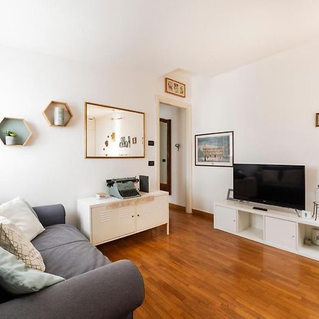 Porta Genova Balcony Apartment Milano Exteriör bild