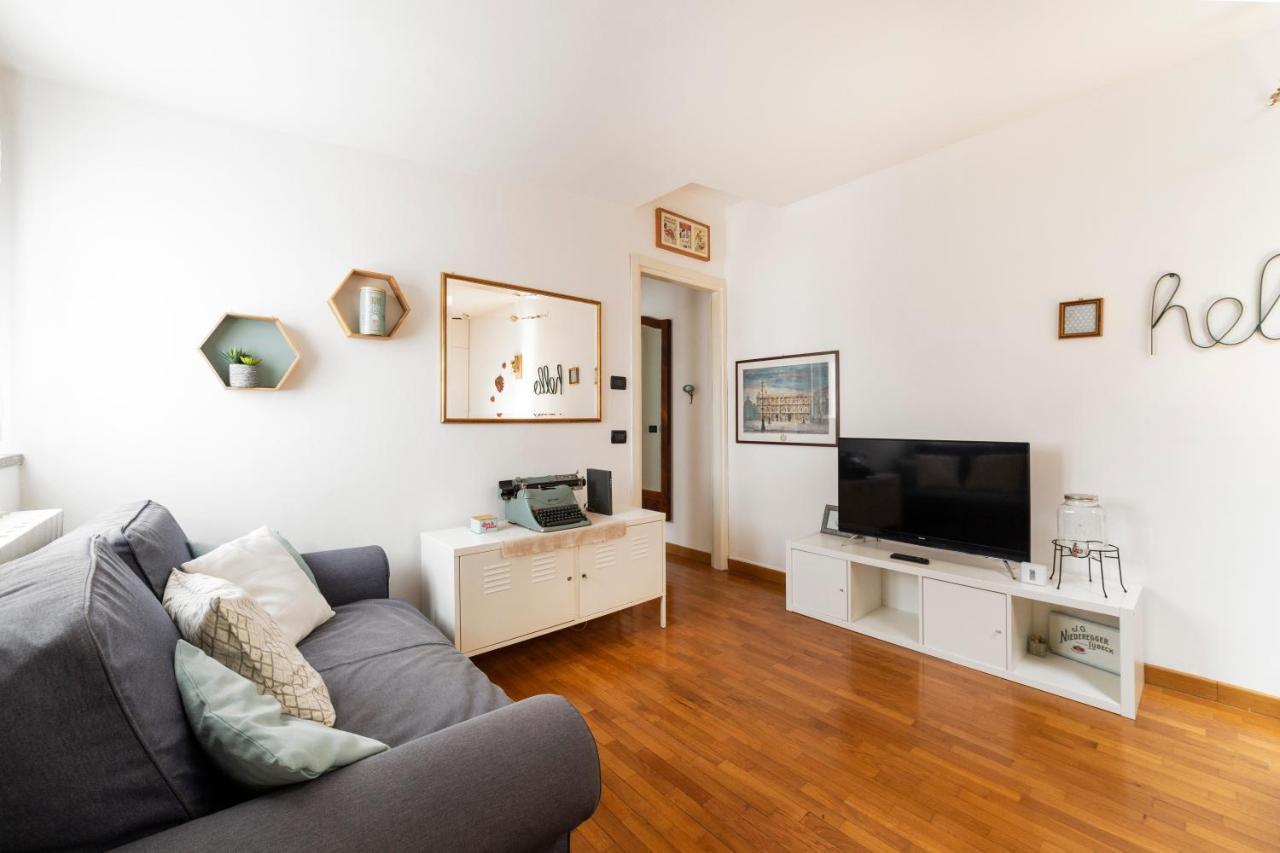 Porta Genova Balcony Apartment Milano Exteriör bild