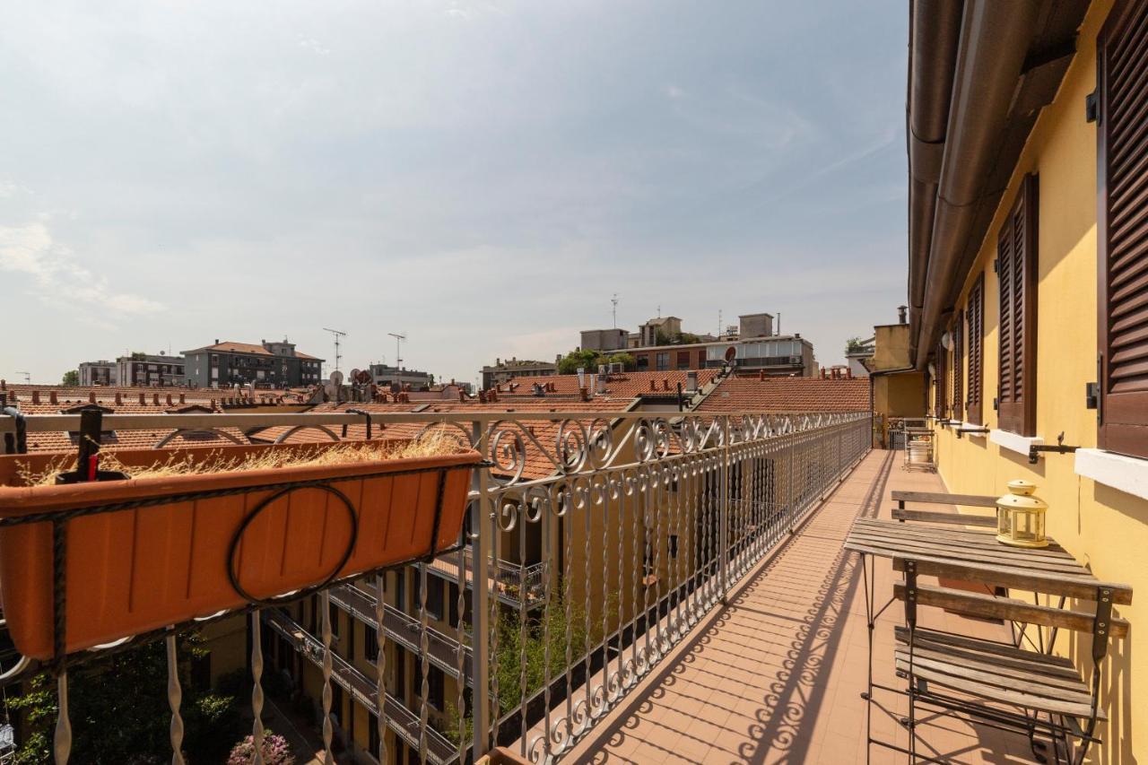 Porta Genova Balcony Apartment Milano Exteriör bild