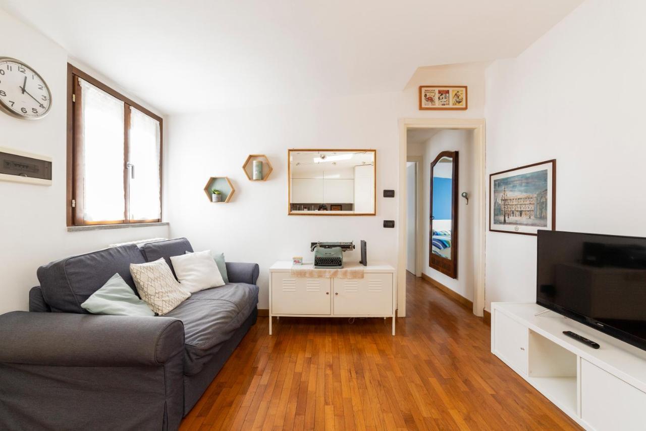 Porta Genova Balcony Apartment Milano Exteriör bild